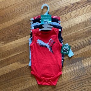Puma 3-6mo body suit pack of 5